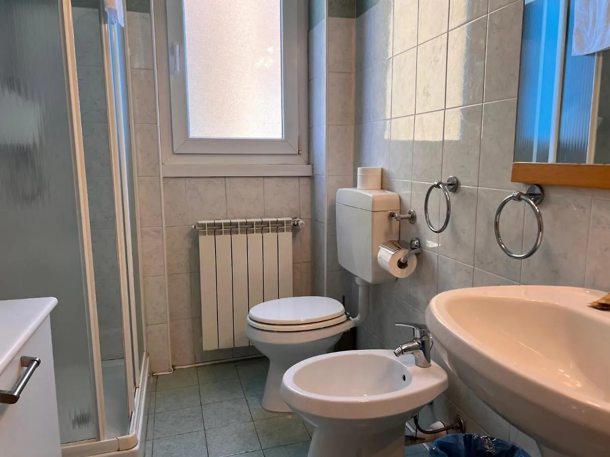 Apartment Appartamenti La Chiocciola Como - Lipomo Italy