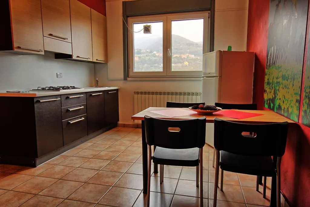 Apartment Appartamenti La Chiocciola Como - Lipomo Italy
